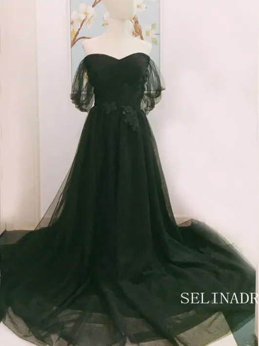 Chic A-line Off-the-shoulder Black Long Prom Dresses Tulle Bridesmaid Dresses Long Formal Dress OSTY056