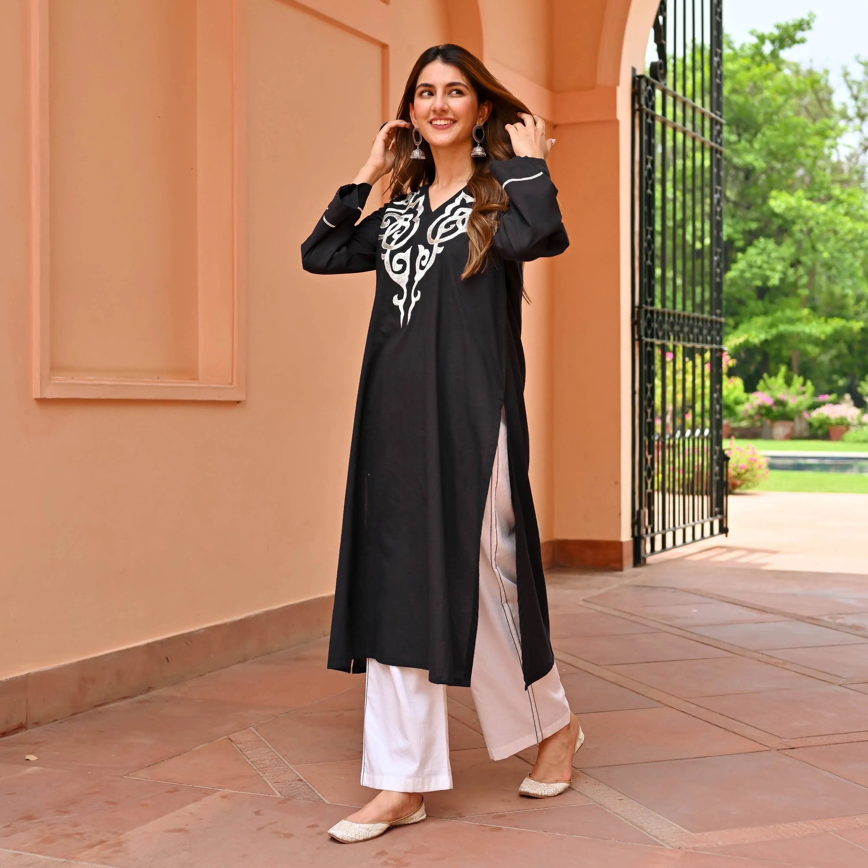 Chic Embroidery Kurta Set