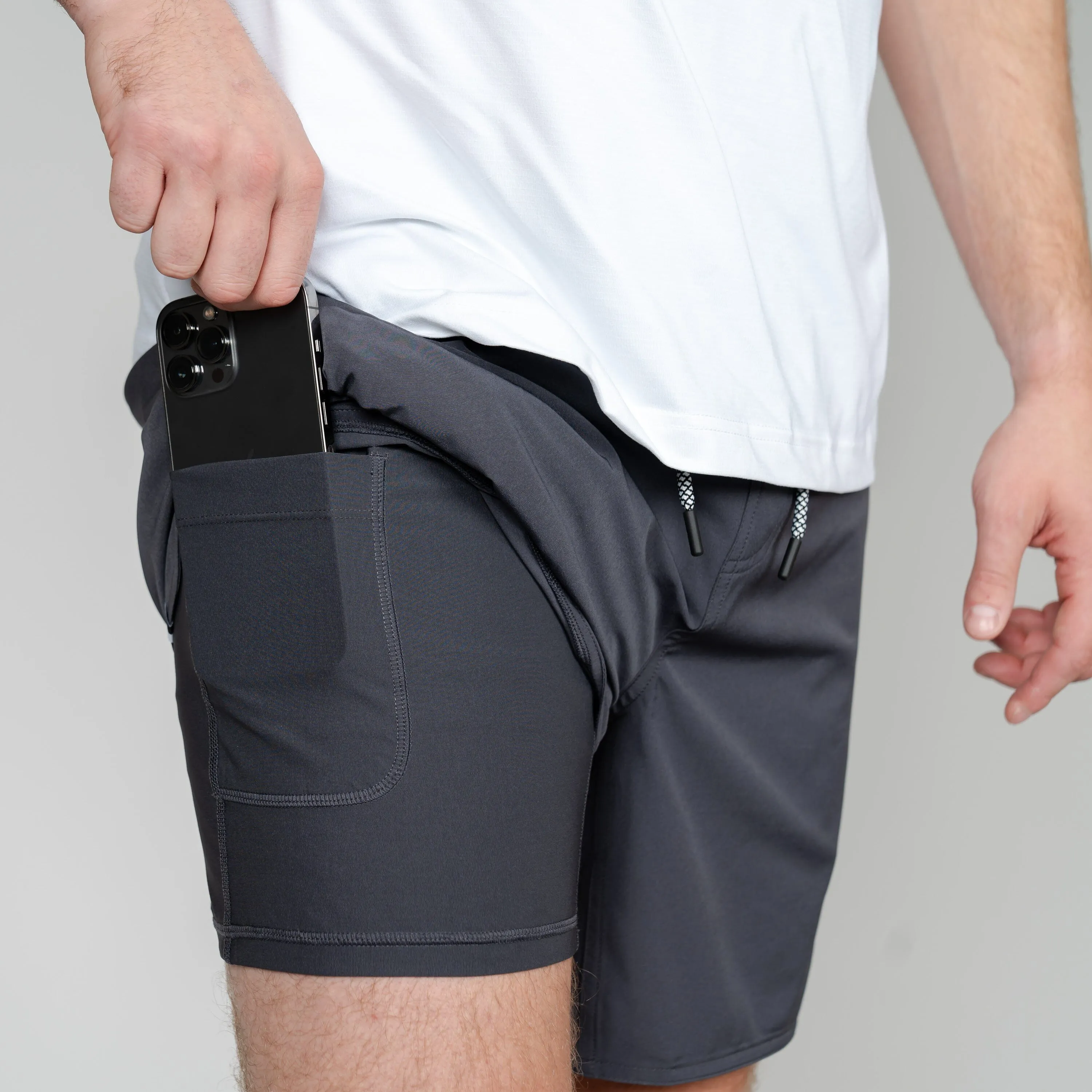 Grit Gym Short | Solid - Graphite Grey