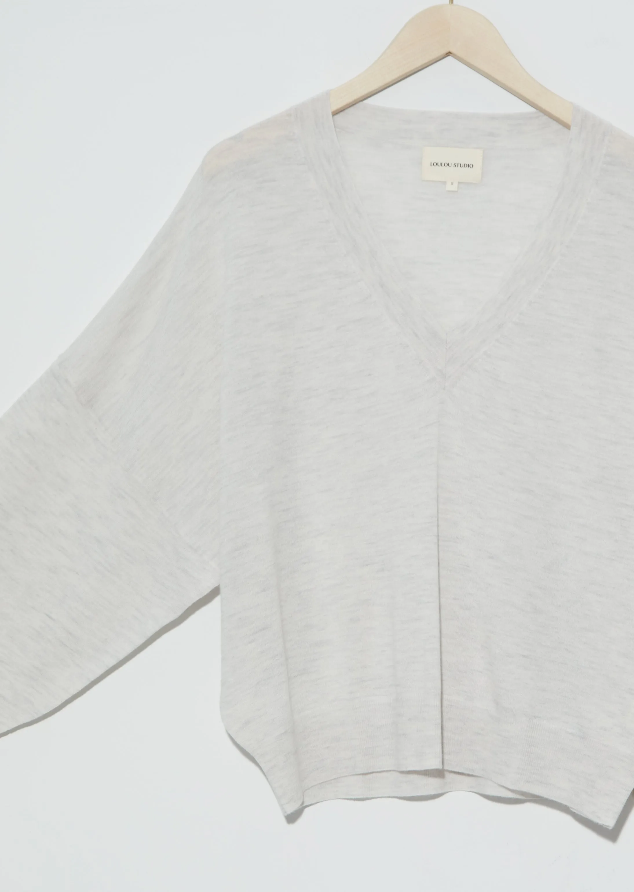 Hakueru Wool & Cashmere V Neck Sweater — Light Grey Melange