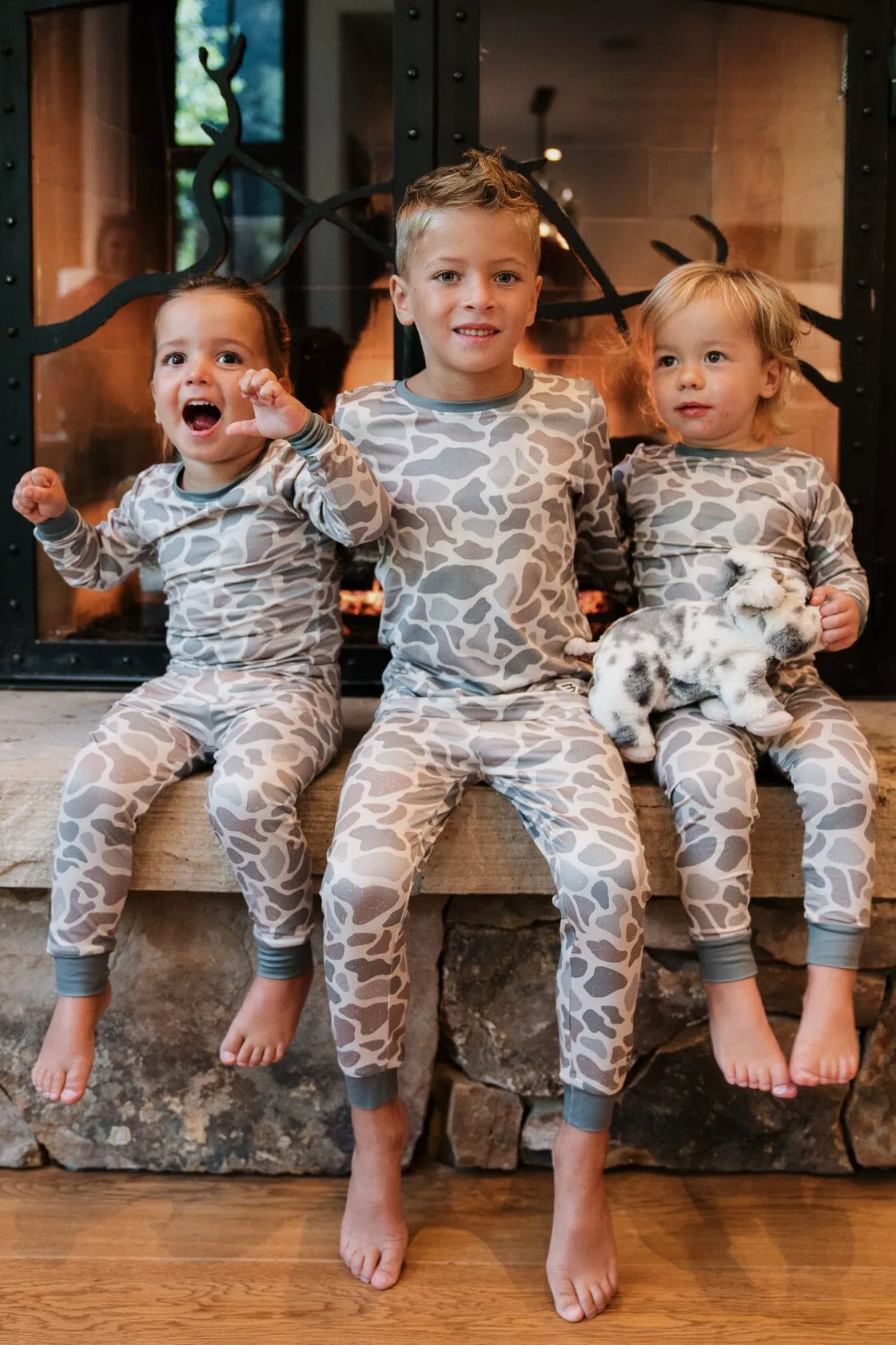 Youth & Toddler Pajama Set - Classic Deer Camo